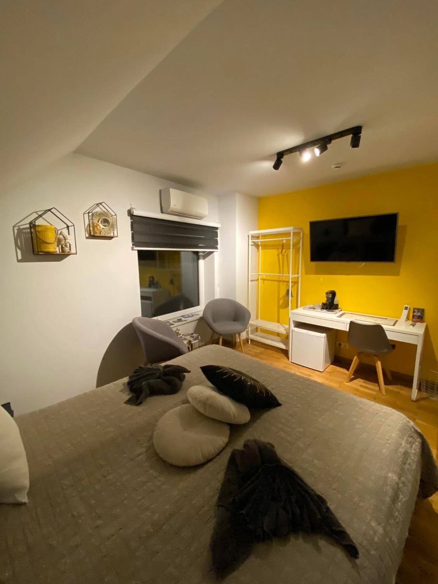 Villa Cecha B&B &Wellness ออสเทนด์ ภายนอก รูปภาพ