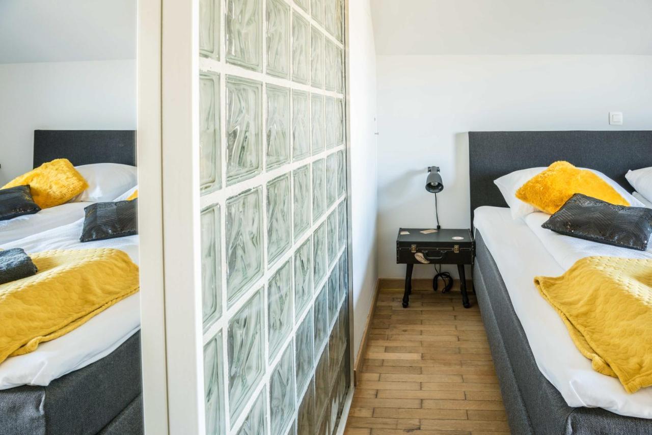 Villa Cecha B&B &Wellness ออสเทนด์ ภายนอก รูปภาพ